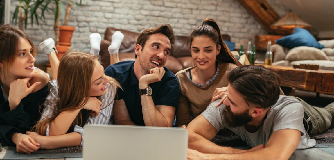 Adaptive Traveler Experience Engineering: Designing Personalized and Flexible Travel Experiences