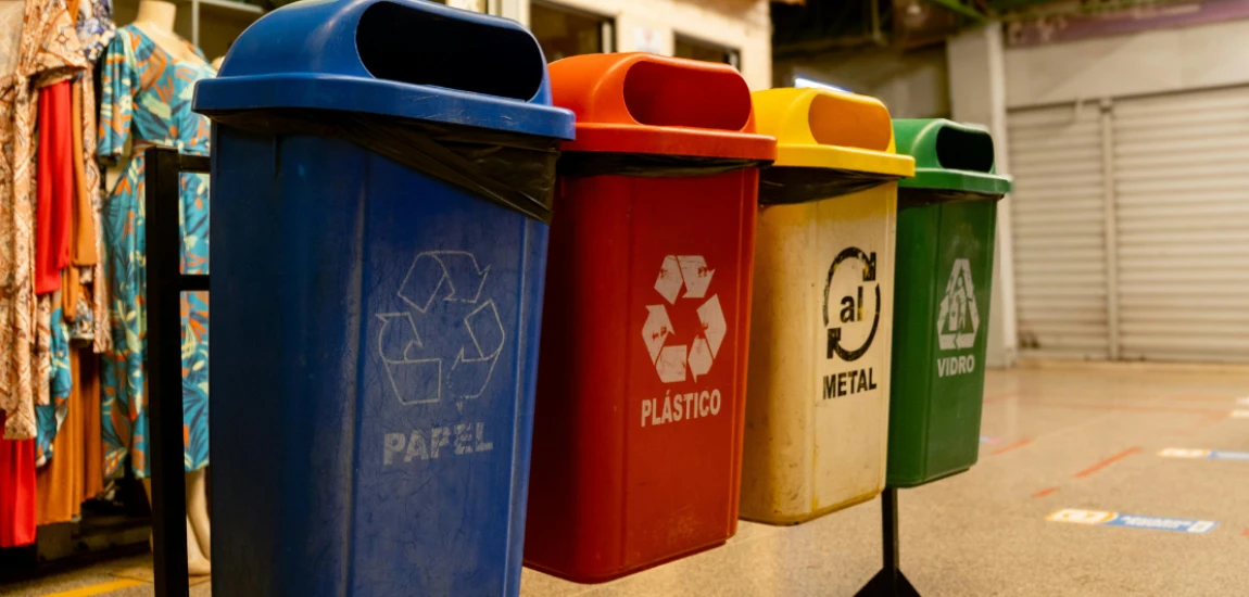 AI-Driven Smart Waste Management Systems and Intelligent Urban Recycling Optimization Architectures