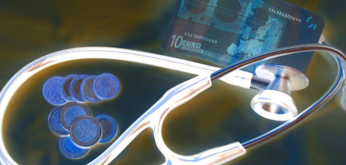AI-Powered Expense Intelligence for Identifying Hidden Opportunities to Save