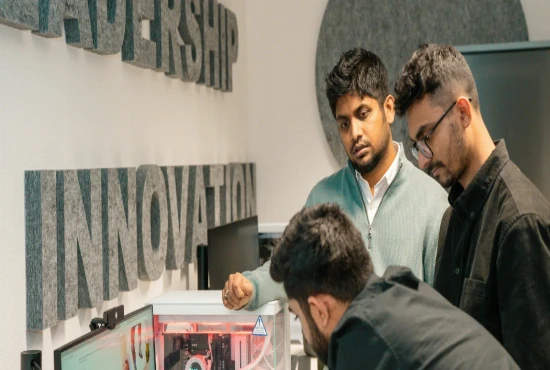 Autonomous Scientific Research Systems and AI-Led Discovery Engines: Revolutionizing Modern Innovation