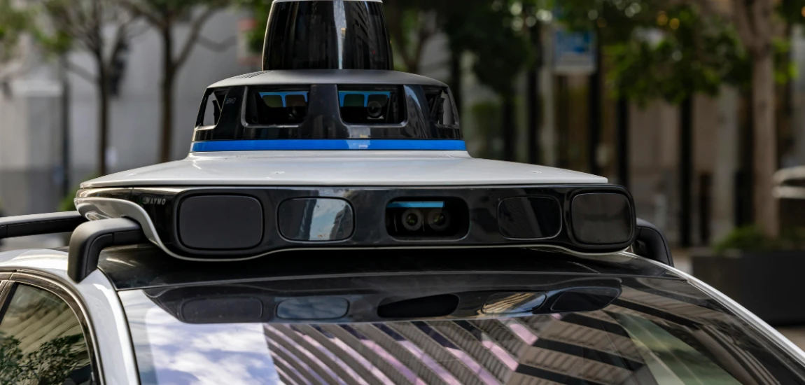 Autonomous Vehicle Intelligence Systems: Transforming Smart Transportation Control Frameworks