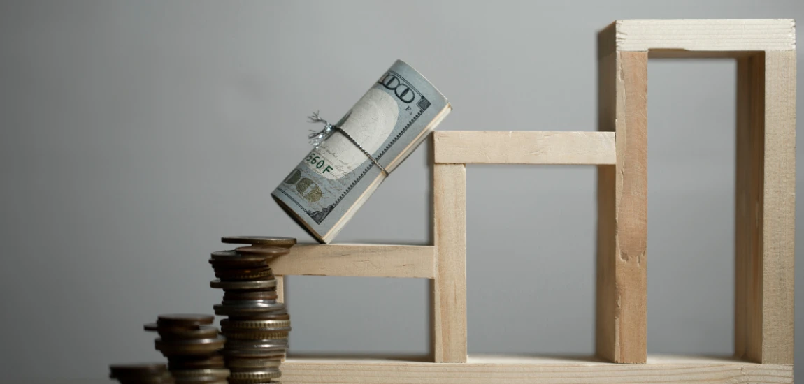Autonomous Wealth Accumulation Systems for Creating Self-Optimizing Long-Term Savings 