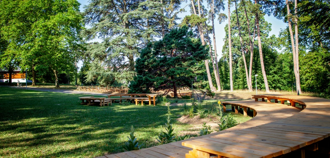 Climate-Resilient Destination Design – Building Tourism Spaces for Future Climate Risks