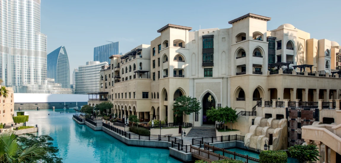 Climate-Smart Destinations: How Cities and Resorts Are Reengineering Tourism Around Heat, Water, and Resource Security