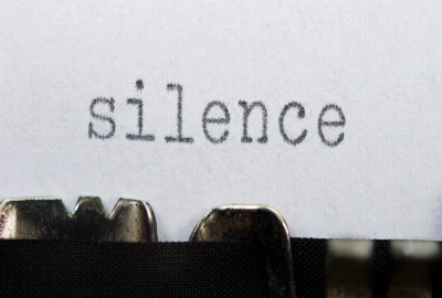 Identity-Safe Wealth Design – Saving Money Without Becoming Someone Else