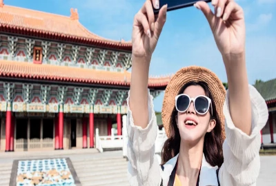 Cultural Immersion Travel: Experiencing Local Traditions, Language, and Community Life