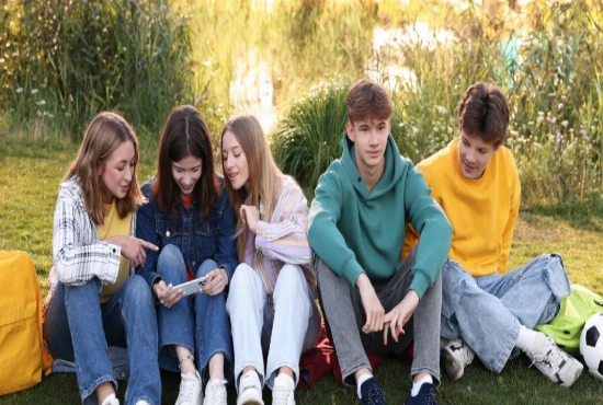 Decision-Deferred Spending – Delaying Purchases Until Emotional Noise Settles