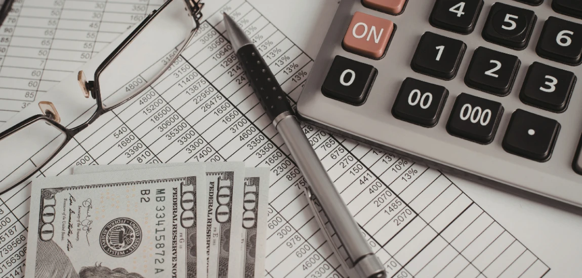 Decision-Light Finance – Removing Choice Where Choice Creates Anxiety