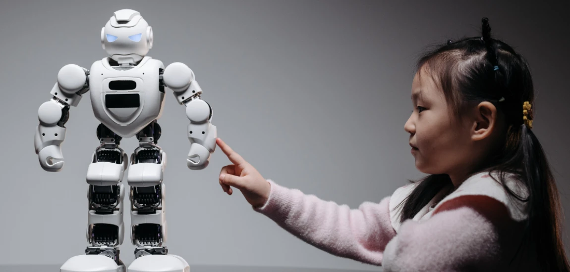 Distributed AI Swarm Intelligence and the Future of Collaborative Machine Decision-Making