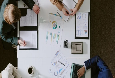 Goal-Based Saving Strategies – Planning Savings for Travel, Education, or Future Investments