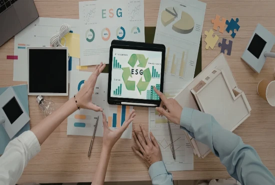 Environmental Signal Previewing – Reading a Place Before Entering It