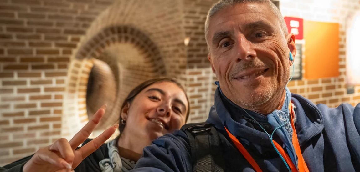 Hyperlocal Travel Discovery and Experience Networks: Discovering Hidden Local Gems