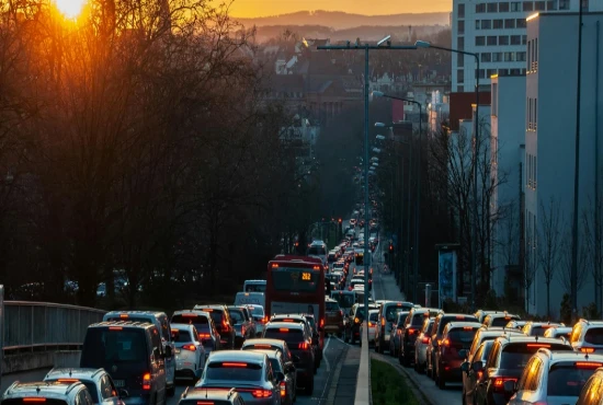 Intelligent Transportation Systems and AI-Based Traffic Flow Optimization Networks