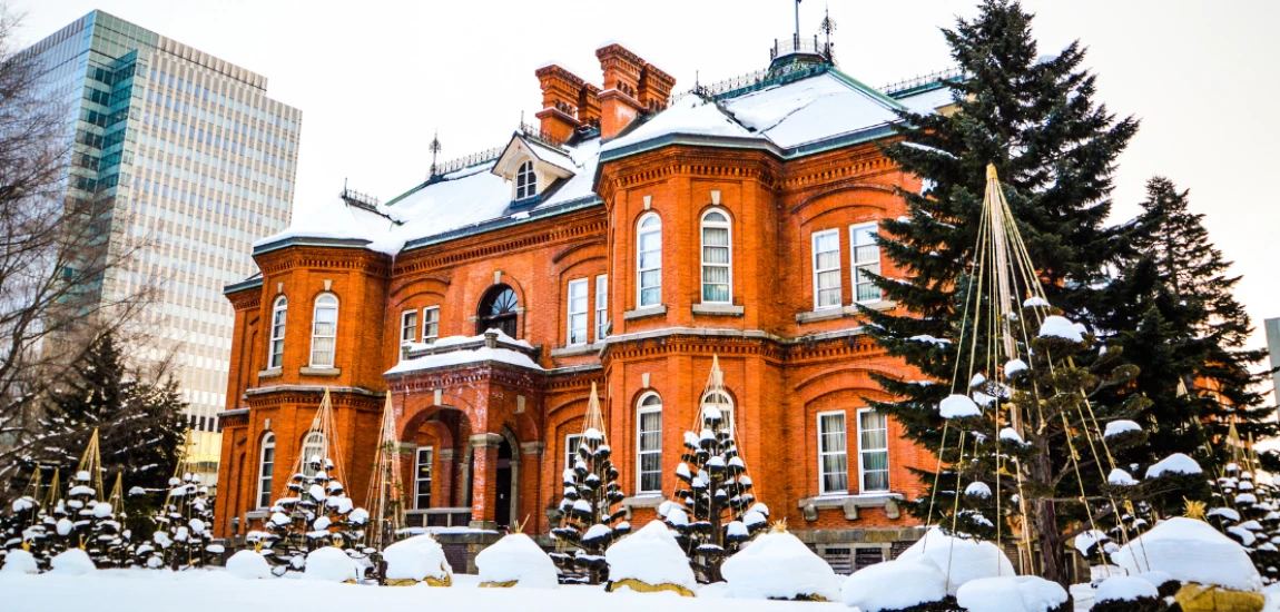 Invisible Governance Algorithms: How Control Operates Without User Awareness