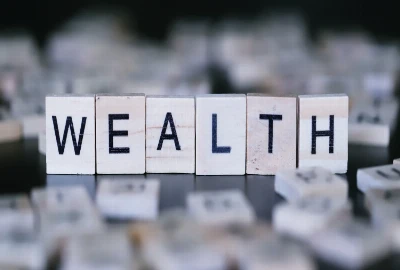 Identity-Safe Wealth Design – Saving Money Without Becoming Someone Else