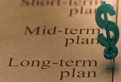 Machine Learning-Powered Savings Forecasting for Smarter Long-Term Financial Decisions 