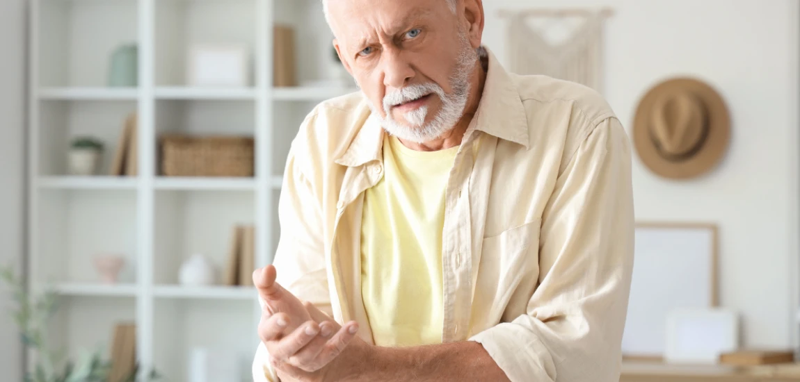 Main Character Syndrome: Performing the Self for the Feed