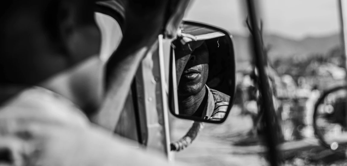 Mirror-Logic Storytelling: Plots That Challenge Your Cognitive Biases Through Reflective Behaviors