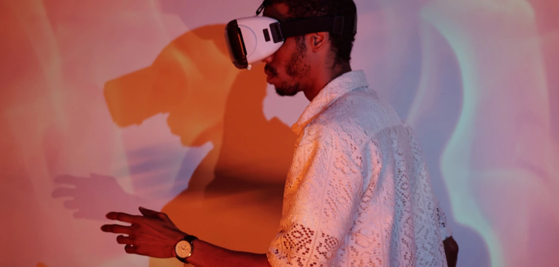 Multi-Sensory Extended Reality and Immersive Cognitive Environments: Redefining Human-Computer Interaction