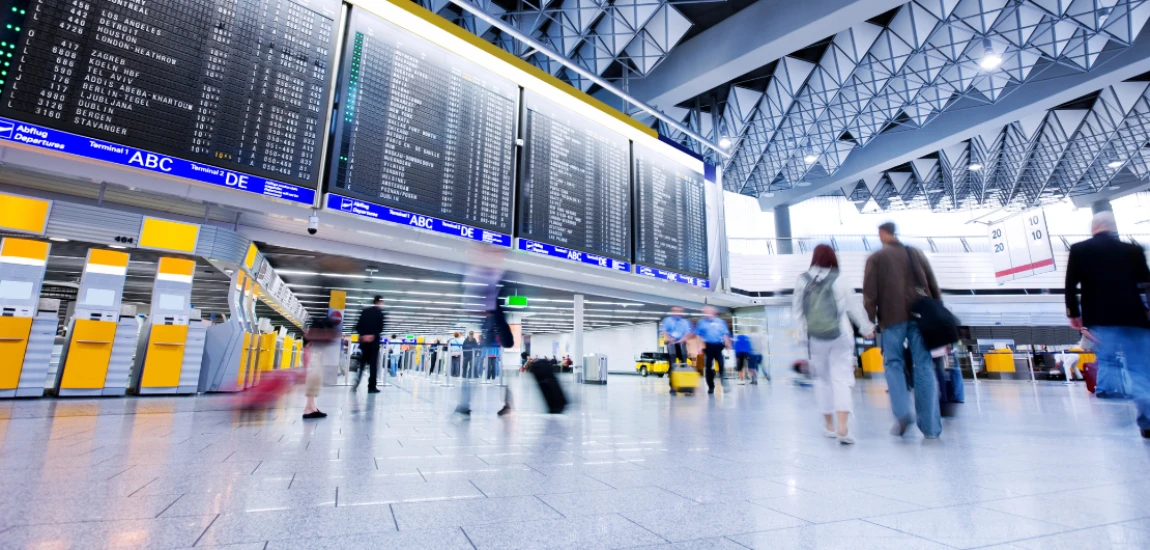 Next-Generation Travel Infrastructure – How Smart Airports, Hotels, and Cities Could Redefine Tourism