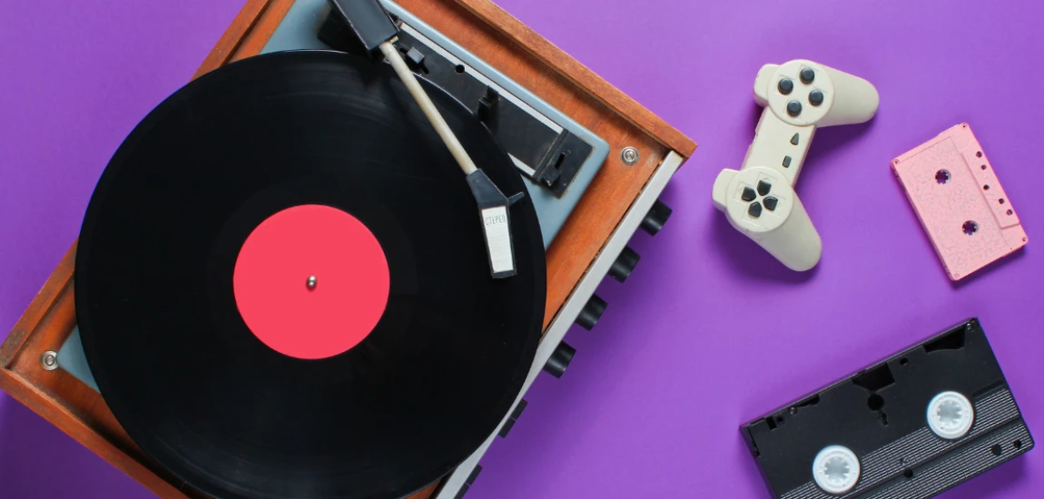 Nostalgia Reboots & Retro Pop Culture: From 90s/2000s TV to Vintage Aesthetic Revivals