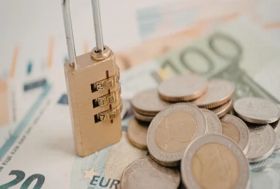 Stress-Reducing Wealth Architecture – Designing Finances That Calm the Nervous System