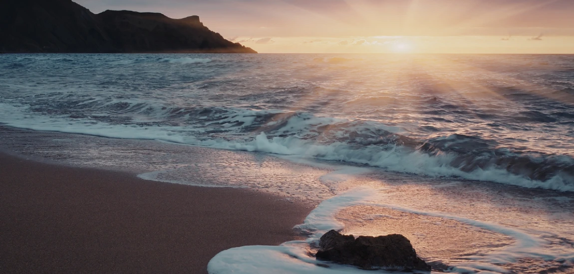 Predictive Calm Tourism: When Travel Environments Adapt Before Stress Appears