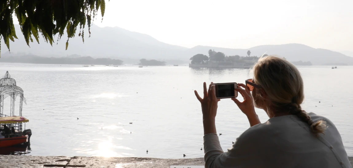 Smart Visitor Distribution – Balancing Tourist Movement Across Destinations