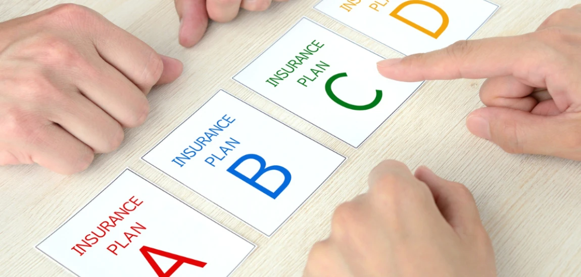 The Autonomous Internet: When Software Agents Negotiate, Buy, and Decide for Humans