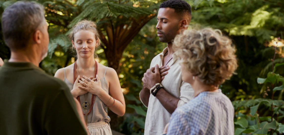 The Presence Algorithm: Performing Authenticity for Invisible Eyes