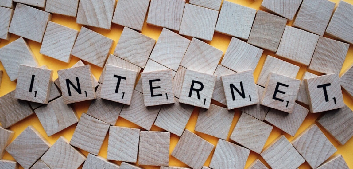 The Rise of ‘Girl Internet’ vs. ‘Boy Internet’: How Algorithms Are Gendering Online Experience