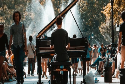 Where to Catch the Best Street Performances Around the World
