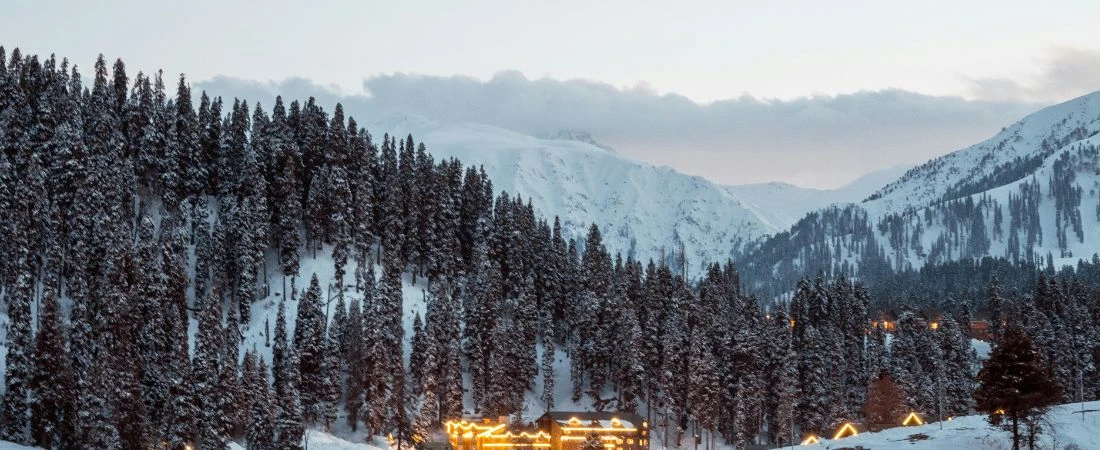 The Town That Changes Its Personality Depending on the Season