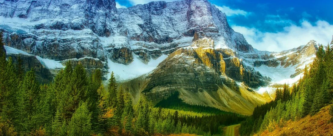 Cities Where the Best Views Are from the Grocery Store