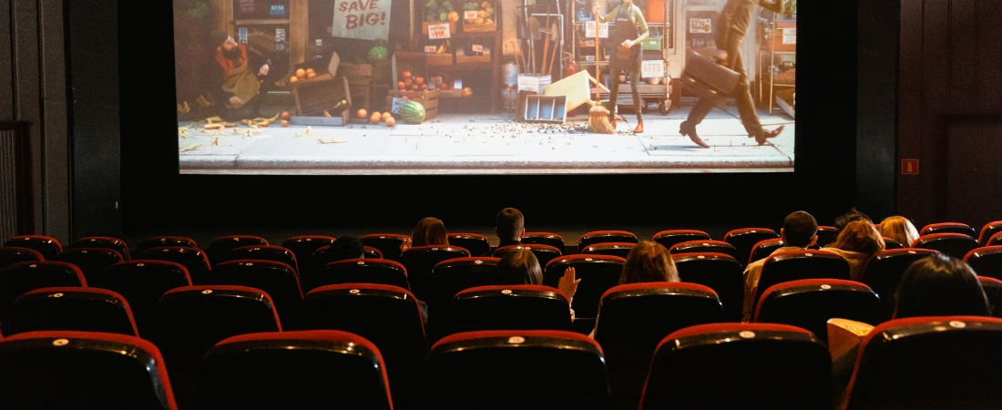 Theaters With No Walls — or No Seats