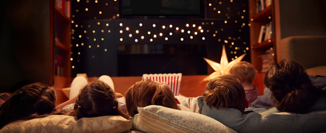 Best Romance Series to Stream on Netflix, Hulu, and Amazon Prime