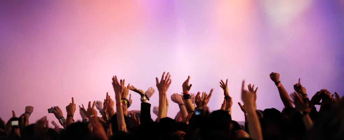 Stage to Stream: How Live Performances Are Being Reimagined Online