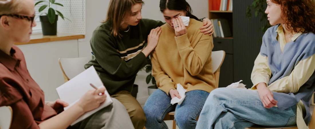 Press Play for Therapy: The Emotional Role of Comfort Rewatching