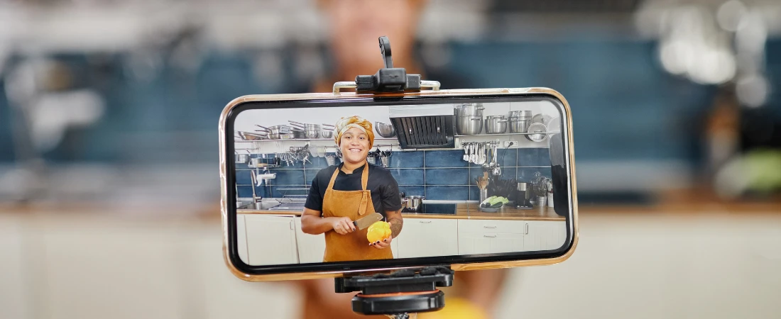 Virtual Influencers & Avataric Livestreamers: The Boundaries of Real, Virtual & Persona