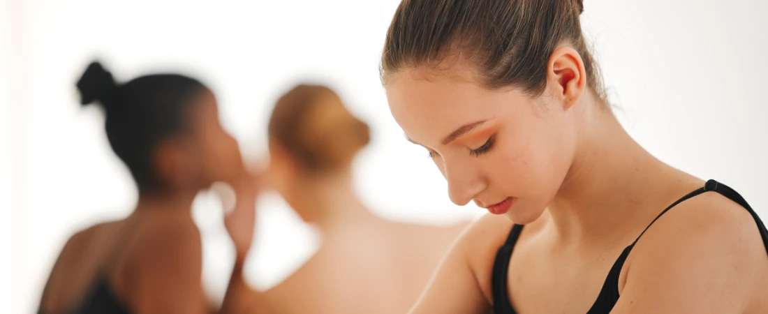 Main Character Syndrome: Performing the Self for the Feed