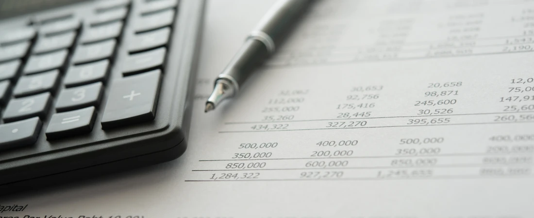 Finstas, Spam Accounts, and Alt Selves: Identity Fragmentation Online