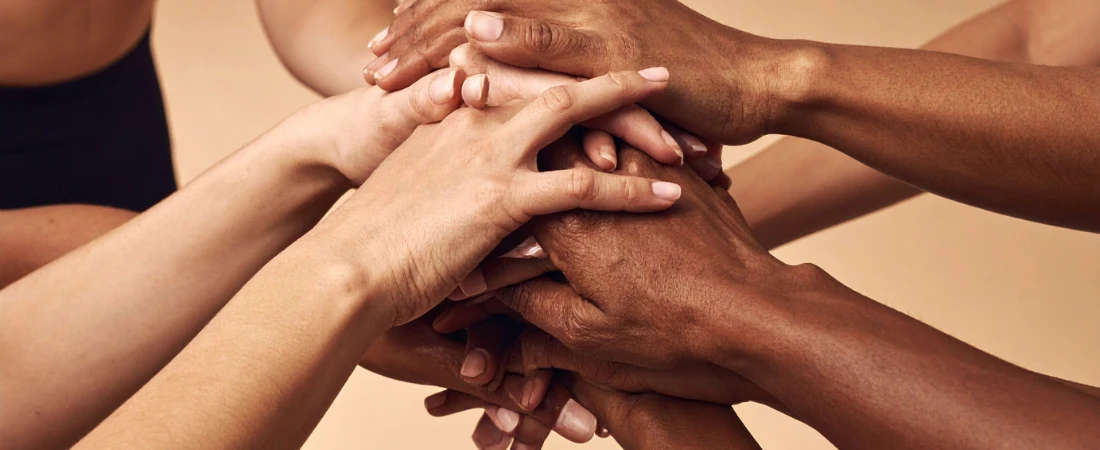 Tap Twice for Solidarity: The Politics of Performative Engagement