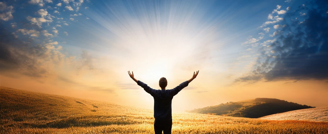 The Presence Algorithm: Performing Authenticity for Invisible Eyes