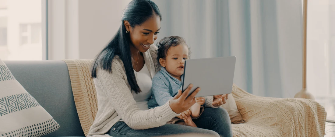 Parallel Presence: Performing Across Physical and Digital Selves