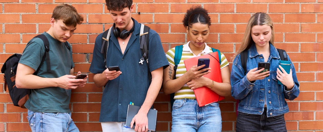 Fragmented Consciousness: Living in the Scroll