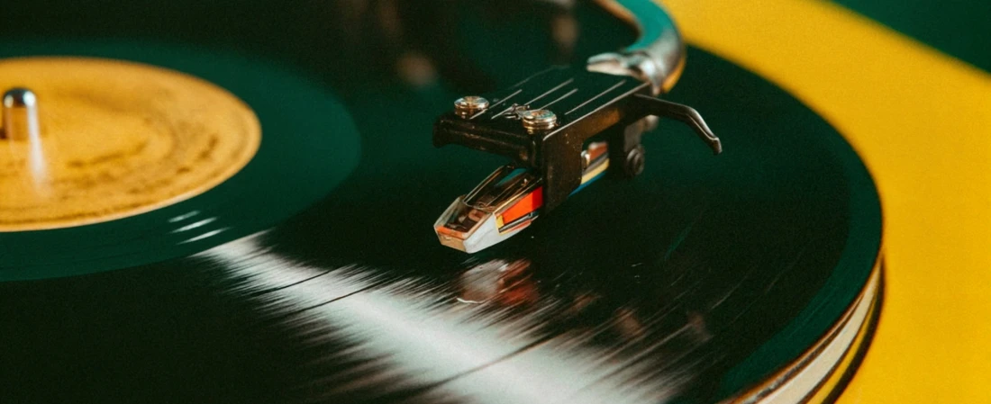 Analog Reboot: Why Physical Media Is Becoming a Luxury Experience