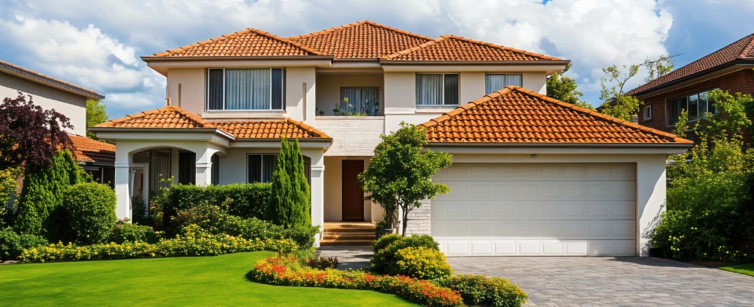 Hyperlinked Realities: Crafting Stories Across a Multiverse of Platforms