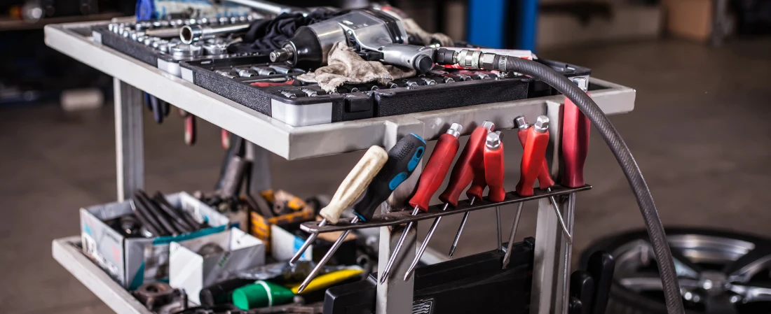 Perception Portals: Art That Changes Under Different Interfaces