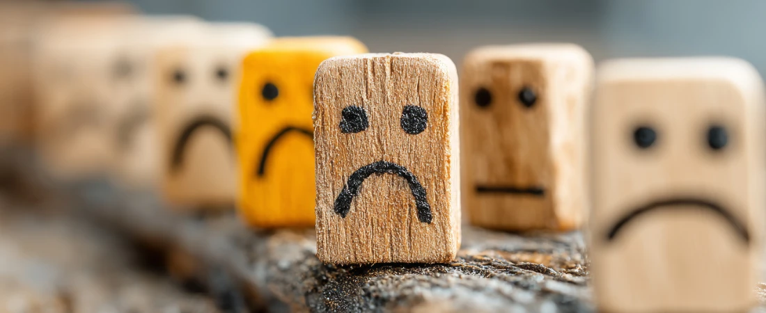 Cognitive Mesh Fiction: Experiences That Link Multiple Viewers’ Choices Into One Shared Outcome