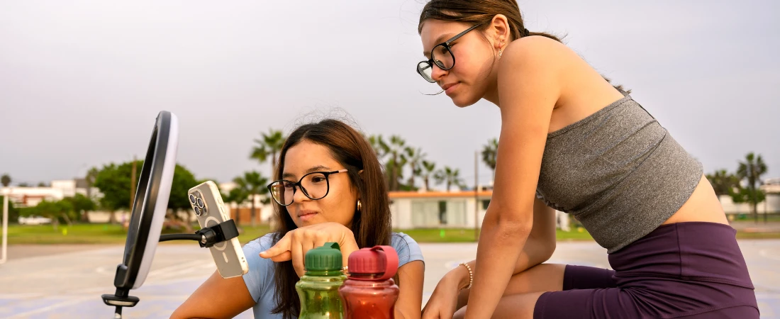 How Interactive Watch-Party Features Are Rebuilding Social Viewing Culture